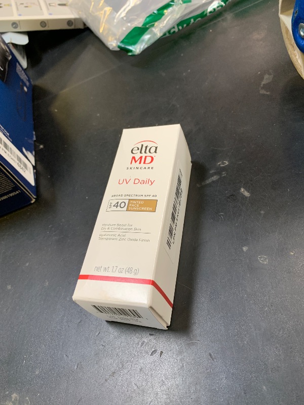 Photo 1 of EltaMD UV Daily Tinted SPF 40 Face Sunscreen Moisturizer with Zinc Oxide, Tinted Daily Face Moisturizer with SPF, Sunscreen for Dry Skin,1.7 oz Pump