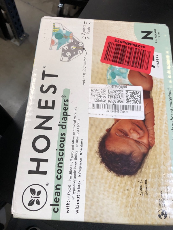 Photo 1 of The Honest Company Clean Conscious Diapers for Delicate Skin | Up to 100% Leakproof | Hypoallergenic, Fragrance Free | Gender Neutral | Club Box, Size Newborn, 72 Count (Prints May Vary)