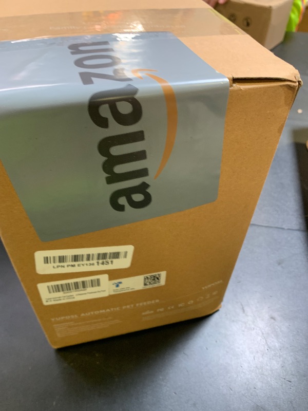 Photo 1 of 2025 Upgraded Automatic Cat Feeder - 4L Timed Auto Pet Feeder for Cat and Dog with Dry Food Dispenser, 180-day Battery Life, 1-6 Meals Per Day, 1-16 Portion, Desiccant Bag Keeps Food Fresh