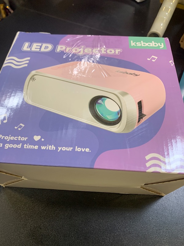 Photo 1 of LED PROJECTOR 