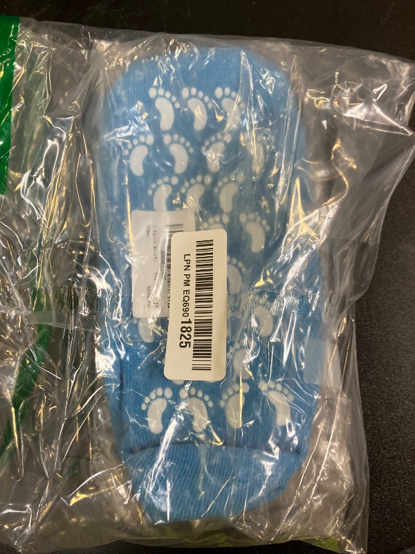 Photo 1 of 2 Pairs Moisturizing Gel Socks for Men and Women - Silicone Soft Foot Care Socks Moisturizing Socks for Dry Cracked Feet Lotion Socks for Repairing and Softening Skins Standard Size