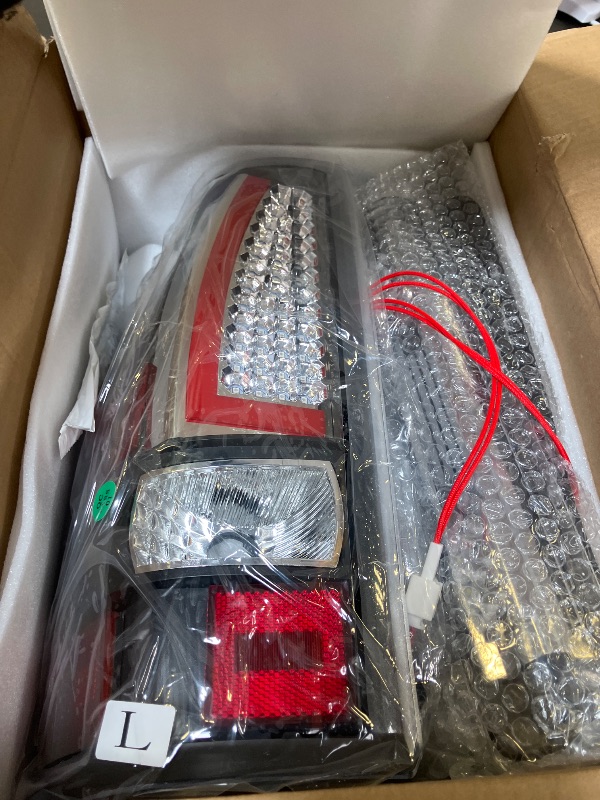 Photo 1 of Bomusou LED Tail Light + 3rd Brake Light Kit Fit for Chevy Silverado 1500 2500 HD 1999-2002, for GMC Sierra 1500 2500 HD Fleetside 1999-2003, Taillights and High Mount Stop Light, 3 Pcs, Clear Lens