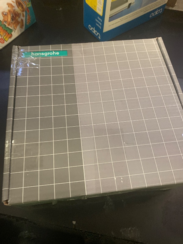 Photo 1 of hansgrohe Raindance S 7-inch Showerhead Low Flow Modern 1-Spray PowderRain Water Saving with QuickClean in Chrome, 27629001