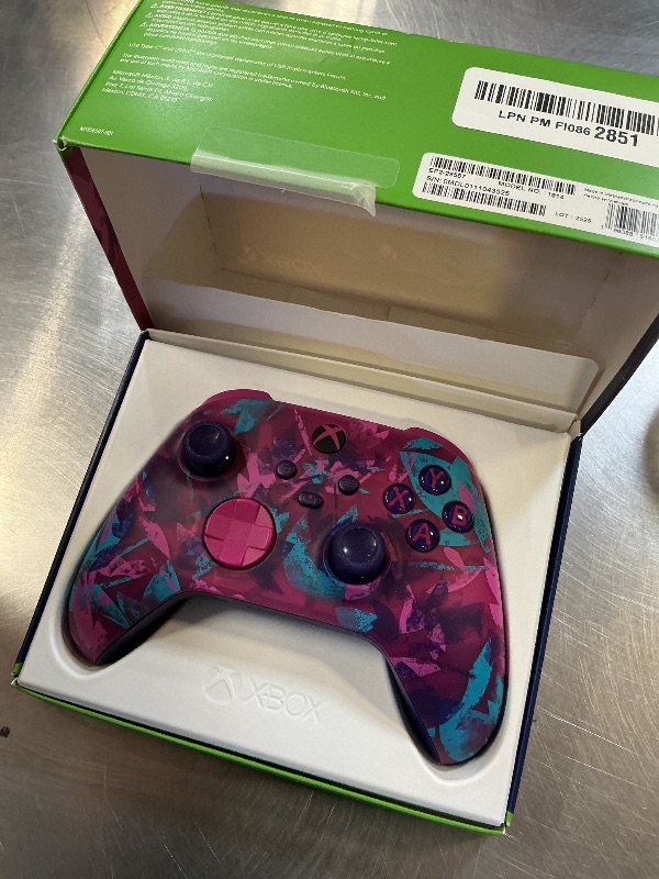 Photo 1 of Xbox Wireless Gaming Controller | Heart Breaker Special Edition | Console, PC, and Android | Textured Grip | Wireless, Bluetooth, USB-C Connectivity