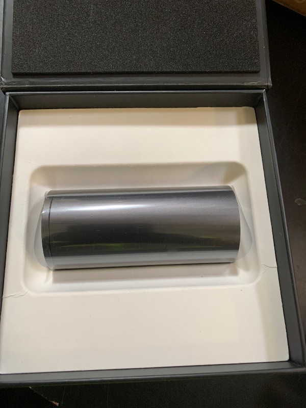 Photo 1 of Dell UltraSharp Webcam - WB7022 - 4K UHD - Large Sony STARVISTM CMOS sensor, Advanced AI auto framing