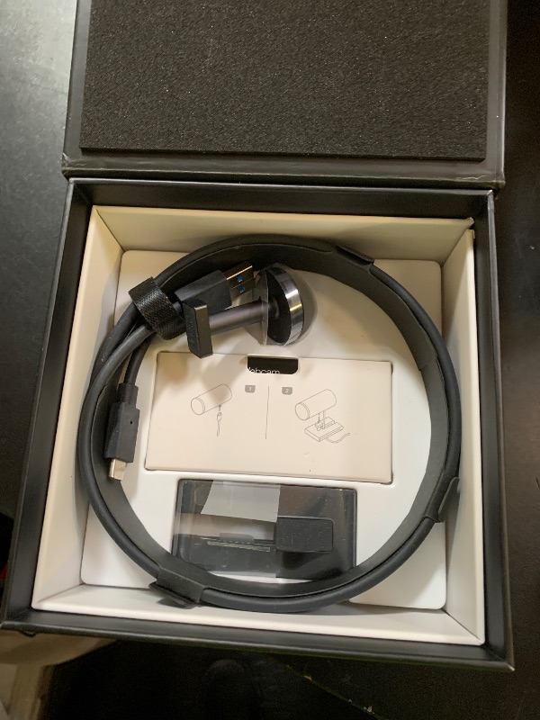 Photo 1 of Dell UltraSharp Webcam - WB7022 - 4K UHD - Large Sony STARVISTM CMOS sensor, Advanced AI auto framing