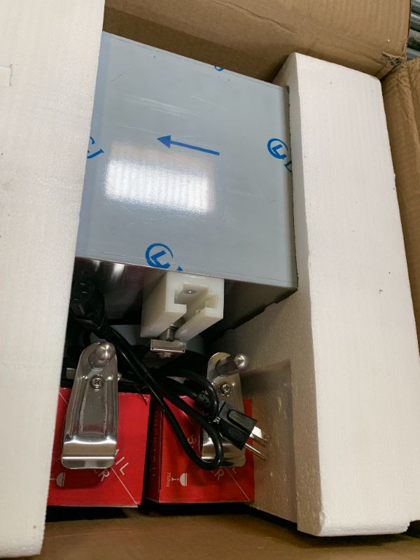Photo 1 of milk tea shaker machine
