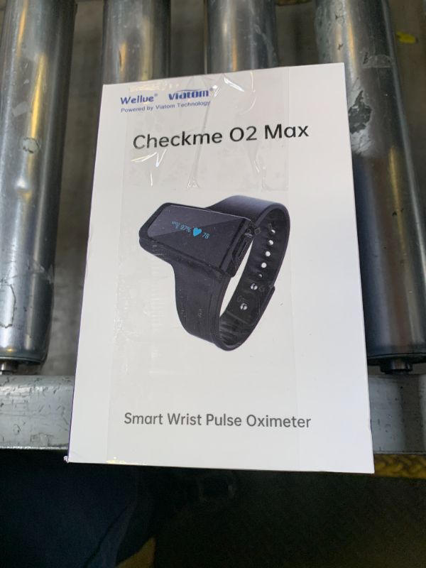 Photo 1 of Wellue O2 Pulse Oximeter with Smart Reminder | Blood Oxygen Saturation Monitor for SpO2 and Heart Rate Tracking Continuously, Bluetooth Finger Ring with Free APP &PC Report, Style 1
