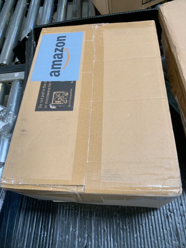 Photo 1 of Goodluck 350Pcs Green Plastic Dinnerware Set for St. Patrick's Day, Clear Disposable Plates for 50 Guests, Include 50 Dinner Plates, 50 Dessert Plates, 50 Pre Rolled Napkins with Cutlery Set, 50 Cups