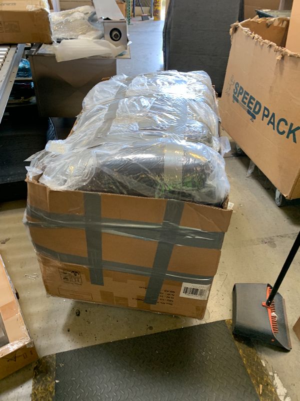 Photo 1 of couch set piece