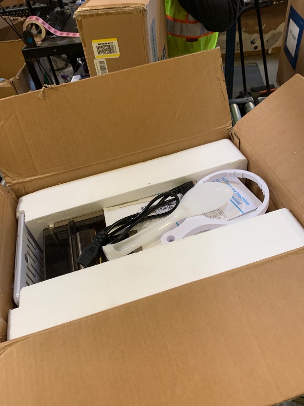 Photo 1 of MWNYTUOH Snowflake Ice Machine,260W Shaved Ice Machine for Snowflake, Rapid Cooling, Food-Grade Stainless Steel Material, Snowflake Ice Maker for Kids/Homemade Ice Cream,Suitable for Party?Homemade