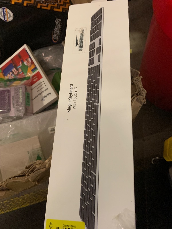 Photo 1 of Apple Magic Keyboard with Touch ID and Numeric Keypad: Wireless, Bluetooth, Rechargeable. Works with Mac Computers with Apple Silicon; US English - White Keys