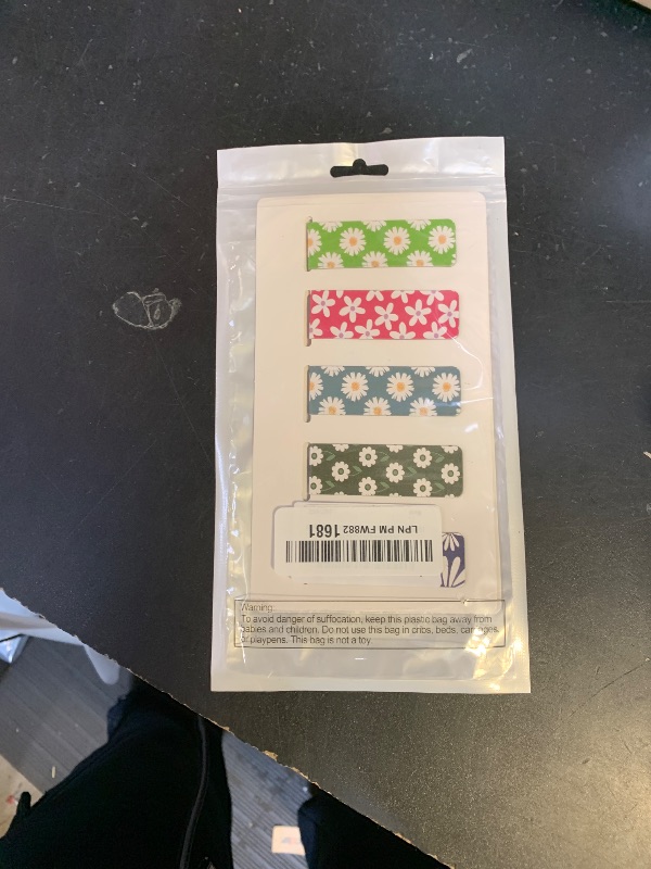 Photo 1 of 10 Pieces Magnetic Bookmarks Floral Magnet Page Markers Assorted Book Markers Set Flower Bookmarks Stationery for Students Reading, 10 Styles