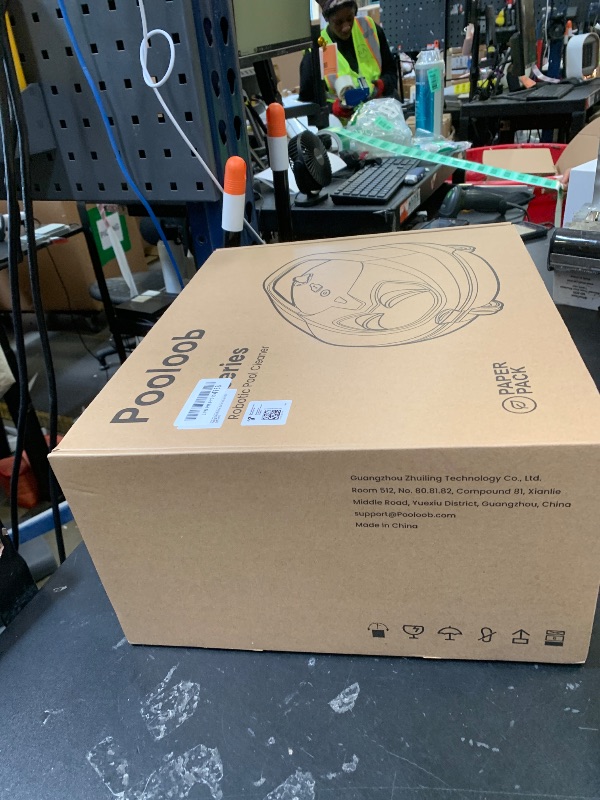 Photo 1 of NON-FUNCTIONAL, PARTS ONLY--------------------------------------Pooloob PF1 Cordless Pool Vacuum Cleaner Robot: 150 Min Runtime, Triple Layer Filtration, Floor Only Cleaning for Above/In Ground Pools up to 1345 Sq.Ft, Includes Floating Buoy with 8Ft Tethe