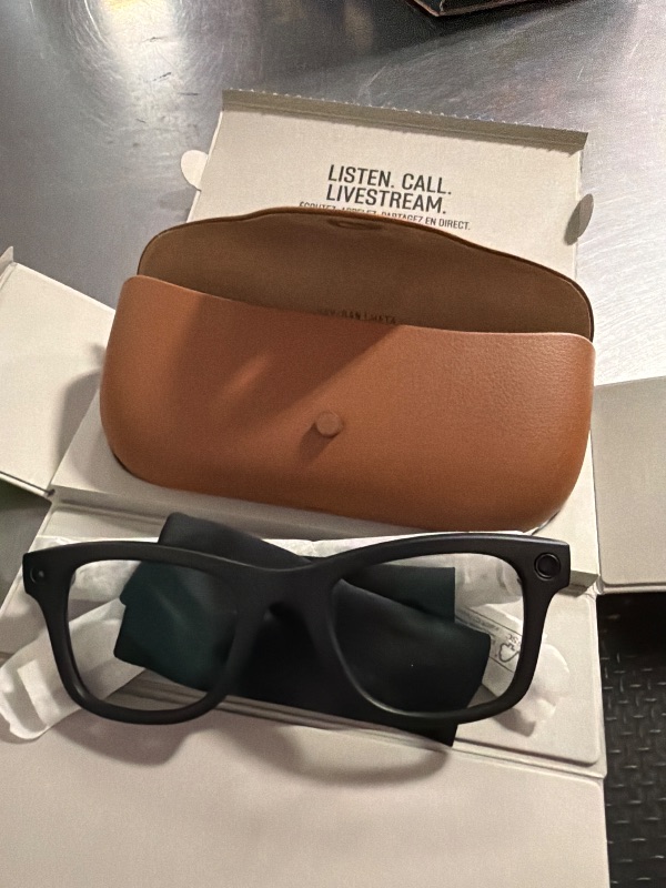 Photo 1 of Ray-Ban Meta (Gen 1), Wayfarer, Matte Black | Smart AI Glasses for Men, Women —12 MP Camera, Open-Ear Speakers for Audio, Video Recording and Bluetooth —Transitions® Green Lenses —Wearable Technology