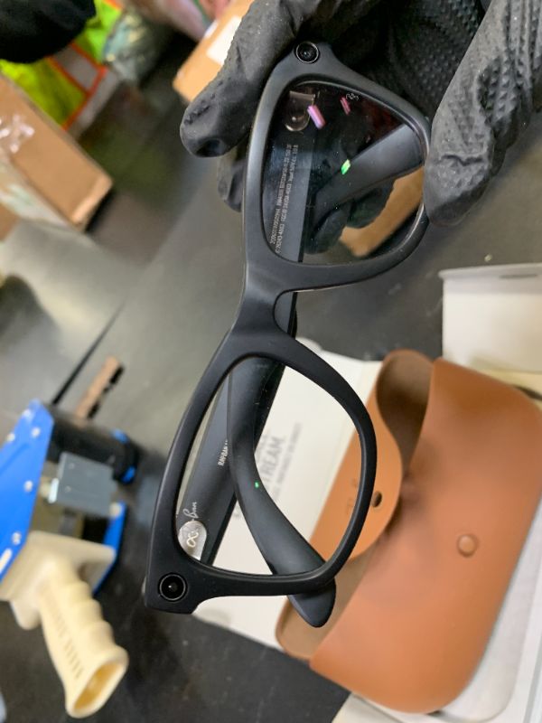 Photo 1 of Ray-Ban Meta (Gen 1), Wayfarer, Matte Black | Smart AI Glasses for Men, Women —12 MP Camera, Open-Ear Speakers for Audio, Video Recording and Bluetooth —Transitions® Green Lenses —Wearable Technology