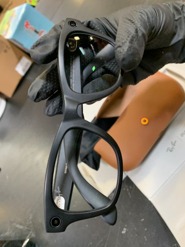 Photo 1 of Ray-Ban Meta (Gen 1), Wayfarer, Matte Black | Smart AI Glasses for Men, Women —12 MP Camera, Open-Ear Speakers for Audio, Video Recording and Bluetooth —Transitions® Green Lenses —Wearable Technology