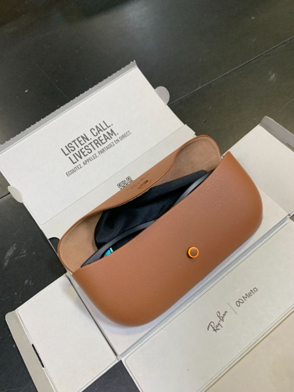 Photo 1 of Ray-Ban Meta (Gen 1), Wayfarer, Matte Black | Smart AI Glasses for Men, Women —12 MP Camera, Open-Ear Speakers for Audio, Video Recording and Bluetooth —Transitions® Green Lenses —Wearable Technology