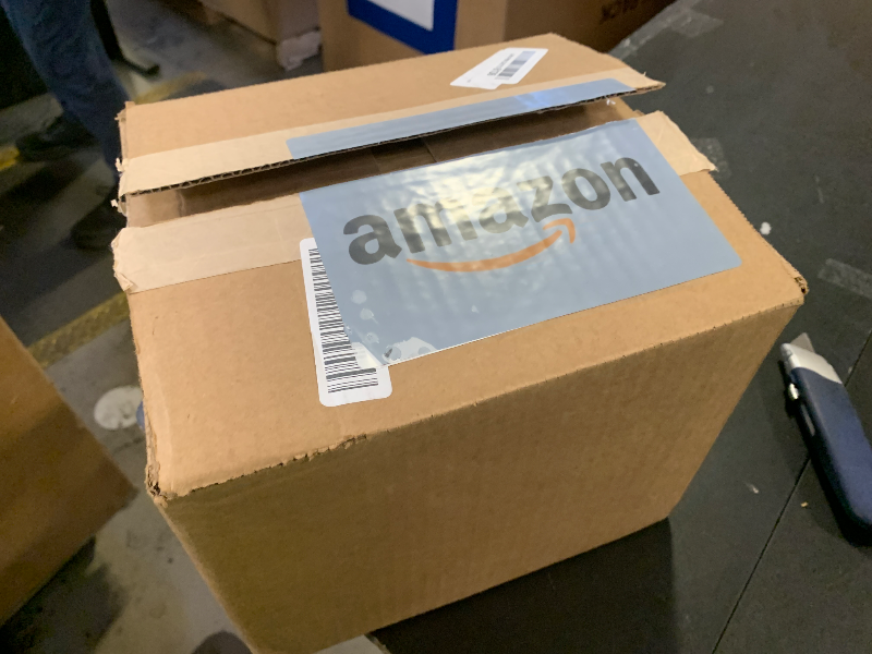 Photo 1 of Barrel shaped drink dispenser