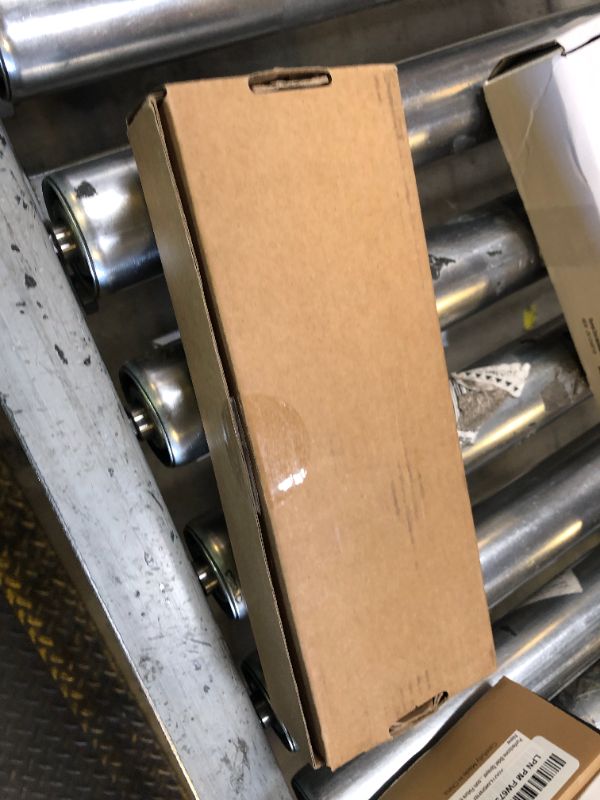 Photo 1 of DaduoRi 1 1/4"-7 Male to SDS Max Drill Adapter - Water Injection Capable, Includes Solid Brass Hose Quick Connector - Compatible With Core Bits for Concrete Drilling