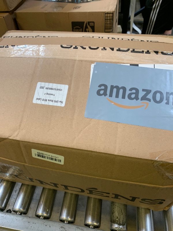 Photo 1 of Shag Area Rugs for Bedroom Living Room,Ultra Soft Fluffy Area Rugs for Dorm,Indoor Carpet Nursery Rugs for Kids Girls Room Home Decor (Pink, 8x10 Feet)