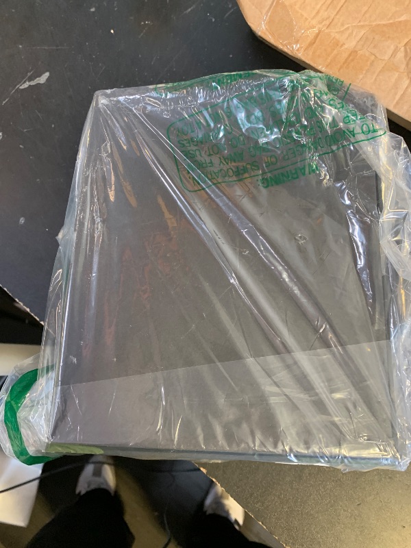 Photo 1 of 5.5" 4 Jaw Key Self-Centering Woodlathe Chuck, Thread 1-1/4"x8TPI", with Dovetail Jaws, Wood Screw, Thread adaptor to 1"x8TPI, Two Nylon Washers, Chuck Key and T Handle Key for Woodturning Lathe.