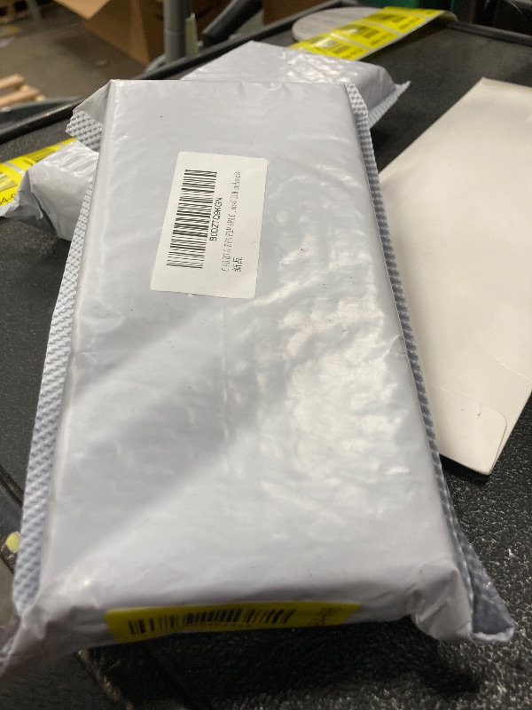 Photo 1 of CAHBNG KPOP 6 PACK/330Pcs Stray Merch Photocards Oddinary Lomo Cards Set STAY SKZ Fans Gift Merchandise