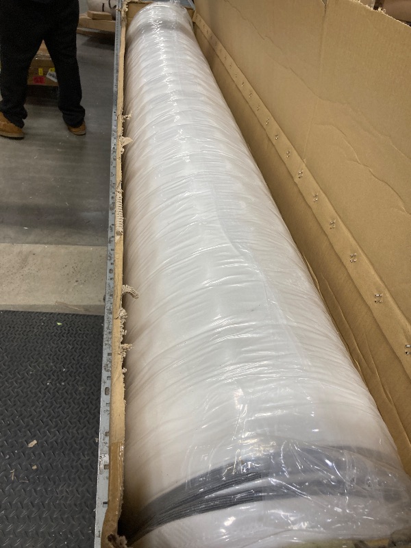 Photo 1 of *FACTORY SEALED* Novilla King Size Mattress 12 Inch, Hybrid Mattress King Size with Comfy Support, Bed Mattresses in a Box with Individual Pocket Springs for Motion Isolation & Pressure Relief, Certipur-Us Certified