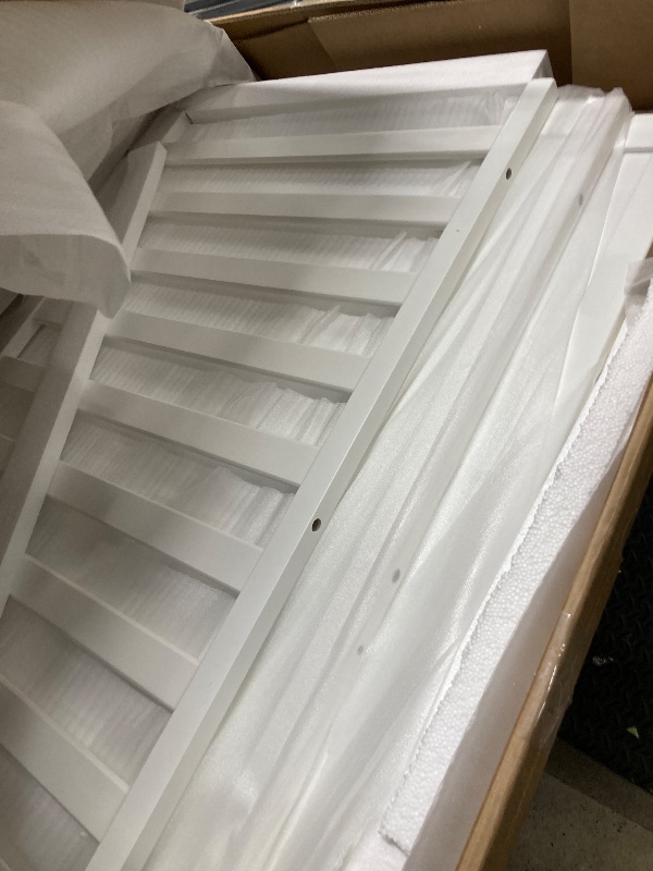 Photo 1 of *HEAVY* Davinci Charlie 4-in-1 Convertible Crib - GREENGUARD Gold Certified - Converts from Baby Crib to Toddler Bed, Daybed, and Full-Size Bed Effortlessly - 4 Adjustable Heights - Wooden White Baby Bed