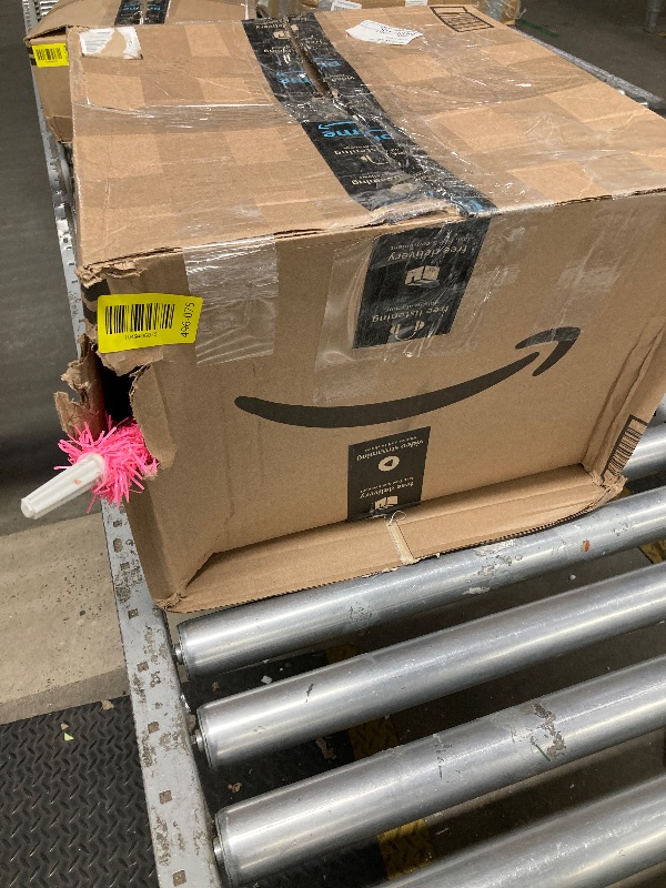 Photo 1 of *Size Unknown* Pink Glittery Christmas Tree 