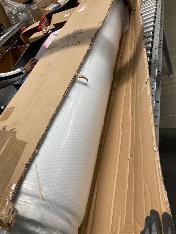 Photo 1 of *FACTORY SEALED* Zinus 12 Inch Green Tea Cooling Memory Foam Mattress [New Version], Queen, Fiberglass Free, Medium Firmness, Cooling Gel Foam, Certified Safe Foams & Fabric, Mattress in A Box