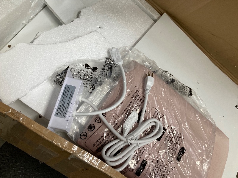 Photo 1 of *May be missing pieces* VASAGLE by SONGMICS Vanity Desk/Table