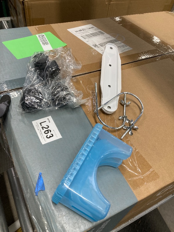 Photo 1 of *Unsure if it works/Didn't turn on* MCQ Oil Filled Radiator Heater for Indoor Use, 1500W with Adjustable Thermostat, for Office Bedroom Home,White