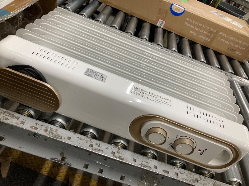 Photo 1 of *Unsure if it works/Didn't turn on* MCQ Oil Filled Radiator Heater for Indoor Use, 1500W with Adjustable Thermostat, for Office Bedroom Home,White