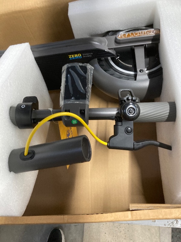 View 4 of *Not charged so couldn't test* ZDZA 500W Electric Scooter, 20MPH 10"Tire Escooter with Turn Signal, Foldable Commuting Electric Scooter for Adults 10.4Ah