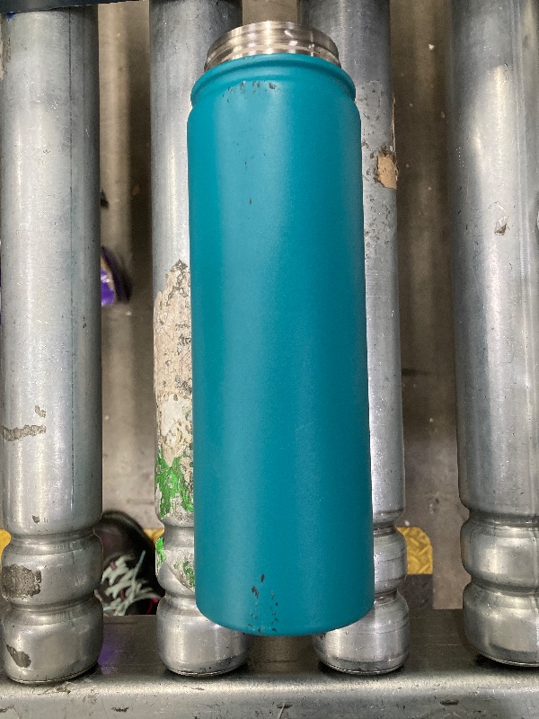 Photo 1 of **NEW WITH A DENT AND SCRATCH ON SIDE-SEE PICS***Konokyo 22oz Stainless Steel Bottles with 3 Lids Sport Insulated Water Bottle,Light Blue