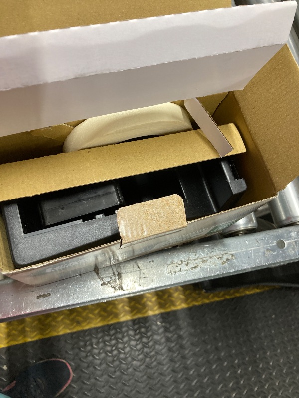 Photo 1 of ***Factory seal***
***Open to show***


LEM Products Freezer Tape Dispenser with Tape