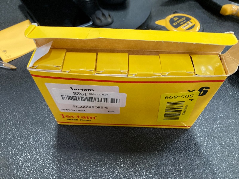 Photo 1 of ***5 ARE BRAND NEW*1 IS LIGHTLY HANDLED***Jectam Automotive Replacement Spark Plugs 6 PCS SILZKBR8D8S 97506 Iridium Platinum Spark Plugs Compatible with BMW 135i 335i 435i 640i 740i M2 M235i M3 M4 X3 X5 X6 Replace for 12120039664 12120038896***5 ARE BRAND