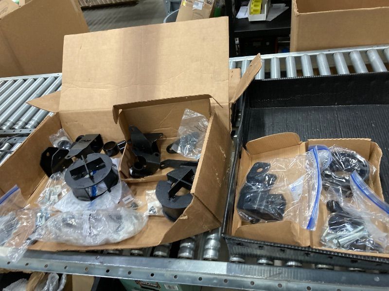 Photo 1 of ***WHAT YOU SEE IS EVERYTHING INCLUDED*NOTHING ELSE***Rough Country 3.5" Suspension Lift Kit with Spacers & N3 Rear Shocks for Toyota Tacoma TRD Off-Road (2024-2025) - Easy Bolt-on Install w/Control Arms***WHAT YOU SEE IS EVERYTHING INCLUDED*NOTHING ELSE*