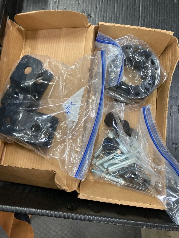 Photo 1 of ***WHAT YOU SEE IS EVERYTHING INCLUDED*NOTHING ELSE***Rough Country 3.5" Suspension Lift Kit with Spacers & N3 Rear Shocks for Toyota Tacoma TRD Off-Road (2024-2025) - Easy Bolt-on Install w/Control Arms***WHAT YOU SEE IS EVERYTHING INCLUDED*NOTHING ELSE*