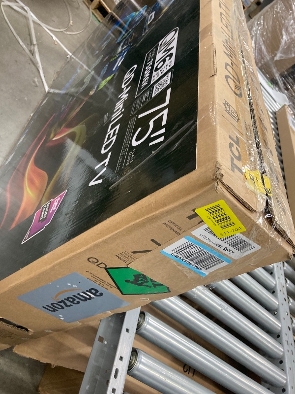 Photo 1 of ****TV IS 65 INCHES IN A BOX FOR A 75 INCH TV****





TCL 65 Inch Class QM6K Series | Mini LED QLED 4K HDR | 75QM6K, 2025 Model | 120HZ-144HZ High Brightness Smart Google TV Dolby Atmos Onkyo Audio | Voice Remote Alexa Gaming Streaming Television