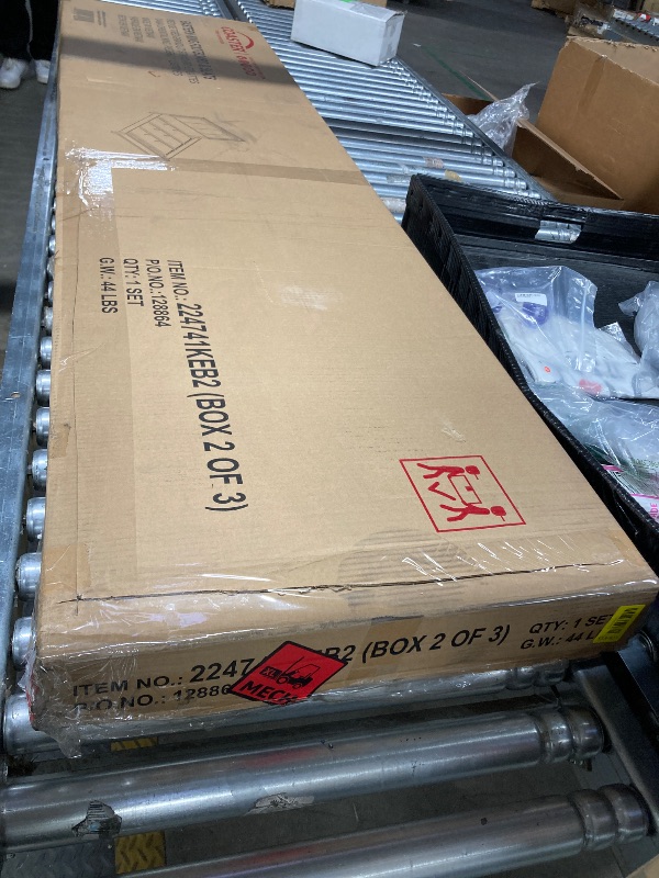 View 6 of ****** box 2 of 3 **** partial set Eastern king footboard & slats