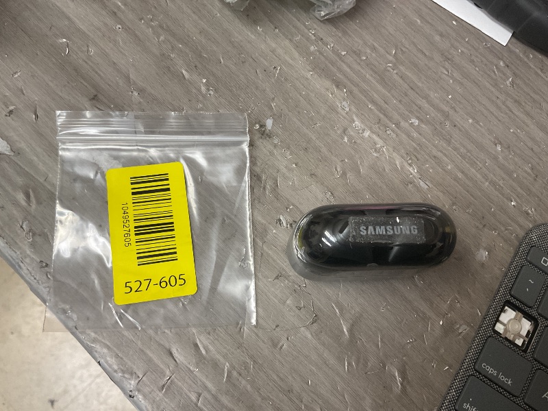 Photo 1 of Samsung Galaxy Buds 3 Pro AI True Wireless Bluetooth Earbuds, Noise Cancelling, Sound Optimization, Redesigned Comfort Fit, Silver [US Version, Amazon Exclusive, 2Yr Warranty]