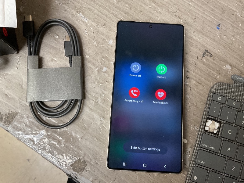 Photo 1 of SAMSUNG Galaxy S25 Ultra Cell Phone, 512GB, AI Smartphone, Unlocked Android, AI Camera, Fast Processor, Long Battery Life, 2025, Titanium Black