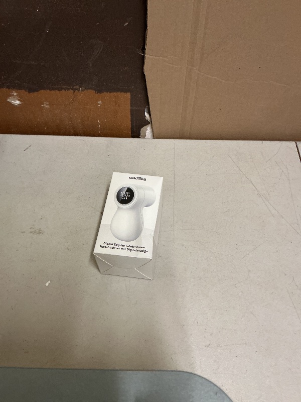 Photo 1 of ???????????? Fabric Shaver, coldSky Lint Remover for Clothes with 3 Replaceable Blades, Electric Lint Shaver with Digital Display, 3-Speeds Defuzzer for Removing Fuzz and Pill from Sweater