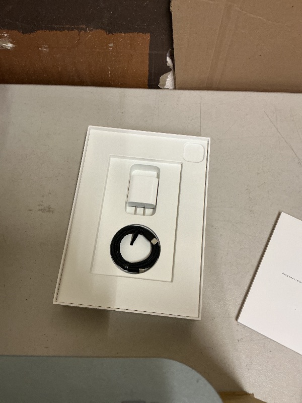 Photo 1 of Apple iPad Pro 11-inch (M5): Ultra Retina XDR Display, 512GB, Landscape 12MP Front Camera/12MP Back Camera, LiDAR Scanner, Wi-Fi 7 with Apple N1, Face ID, All-Day Battery Life — Space Black