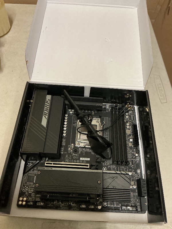 Photo 1 of GIGABYTE B650M AORUS Elite AX (AM5/ LGA 1718/ AMD B650/ Micro-ATX/ 5-Year Warranty/ DDR5/ 2* M.2/ PCIe 5.0/ USB 3.2 Gen2X2 Type-C/Intel 2.5GbE LAN/Q-Flash Plus/EZ-Latch/Gaming Motherboard)