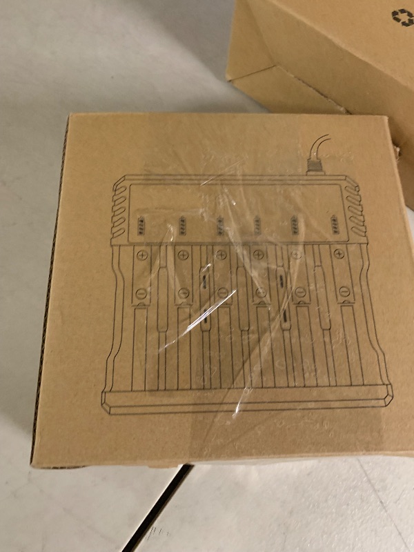 Photo 1 of 18650 Battery Charger Universal Smart Charger with LED Indicator for Flashlight Headlamp Batteries Compatible 3.7V Li-ion 26650 18500 14500 Rechargeable Batteries Charger (Only 6-Slot AC Charger)