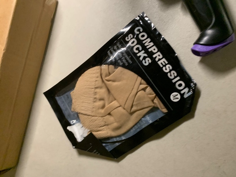 Photo 1 of 15-20mmHg Knee High Sheer Compression Socks, Open Toe Compression Socks for Women, Medical Compression Stockings for Teachers, Nurses, Traveler( Beige?M)