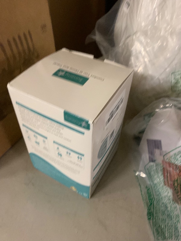 Photo 1 of Sunany Inflatable Foot Rest Pillow for Travel, Kids/Adults Airplane Travel Pillow-Adjustable Height Cushions,for Kids to Sleep While Traveling,Suitable for Office, Home and Any Travell (1 Pack)